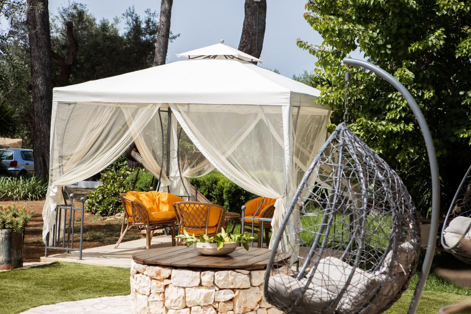 Trullo Nonna Netta Con Piscina Idromassaggio E Area Giochi Villa Ceglie Messapica Exterior photo